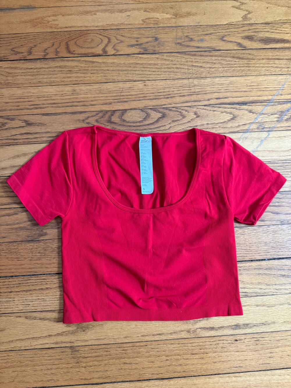Fabletics Red Scoop Neck Seamless Crop Top